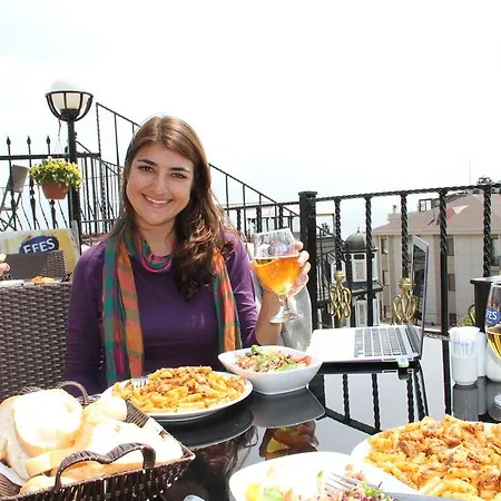 Apple Hostel