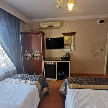 Big Apple Hostal *