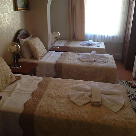 Big Apple Hostal