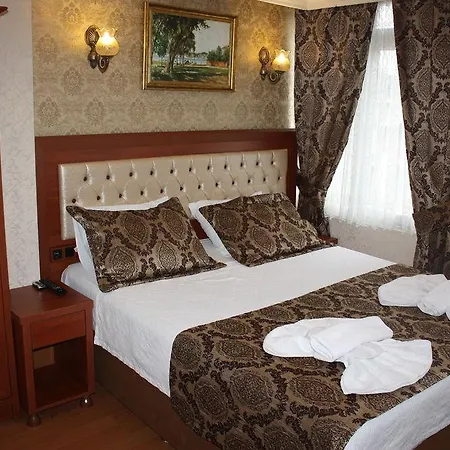 Big Apple Hostal *
